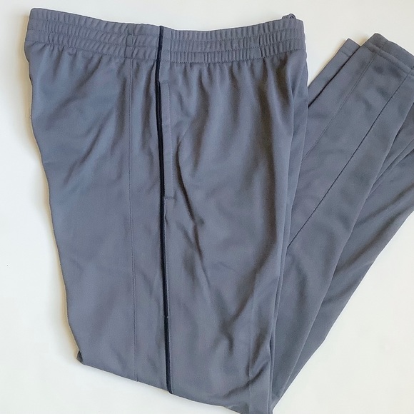 NWT Tek Gear Gray Athletic Pants - Picture 3 of 4